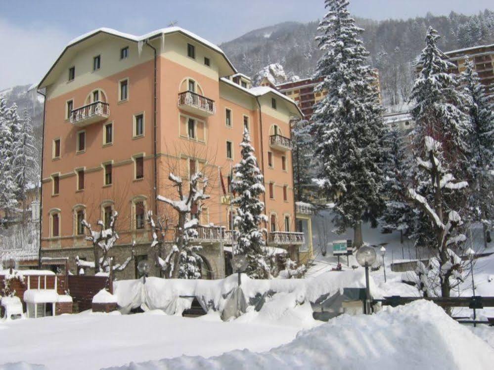 Limone Palace Aparthotel 리모네피에몬테 외부 사진