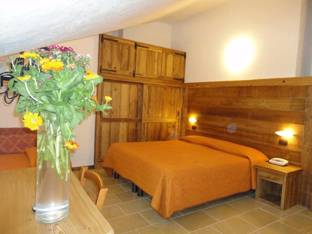 Limone Palace Aparthotel 리모네피에몬테 외부 사진