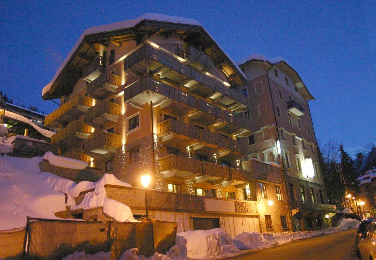 Limone Palace Aparthotel 리모네피에몬테 외부 사진